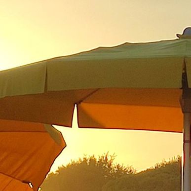 sonnenschirme-strand1-schmal