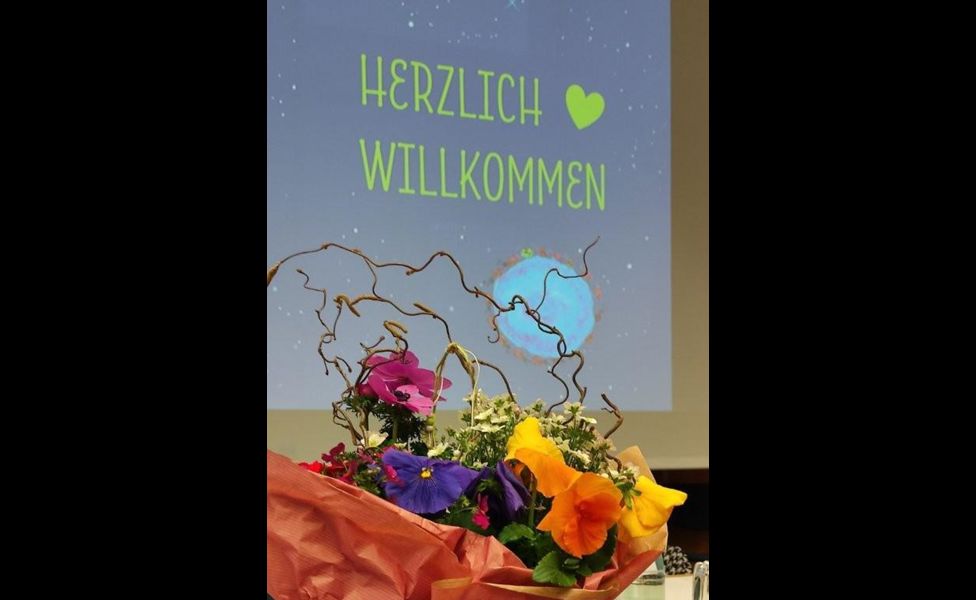 www01-wv2026-blumengeschenk-kl
